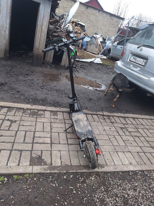 Продам куга м4 про самокат