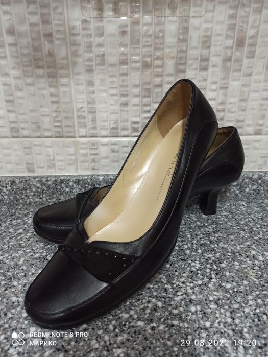 Туфли черные, р-р 38, новые