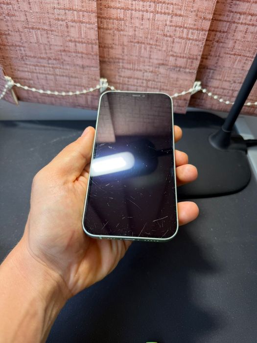 iPhone 12 Verde, Memorie 128GB, 87% Baterie, iOS 26.5