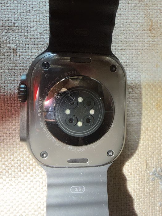 Apple Watch Ultra 3, 49 mm.
