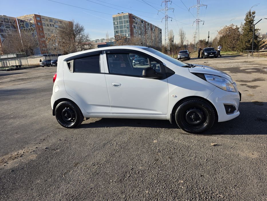 Spark 2020 yil mexanika 120.000 probeg 2 pozitsiya