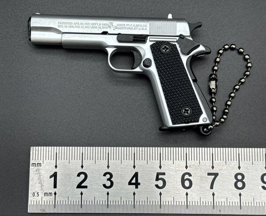 Брелок Colt 1911 (металл)