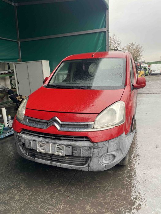 Citroen Berlingo 1.6i На части!!!