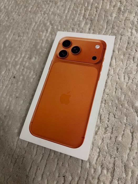 iPhone 17 Pro Max 256GB esim