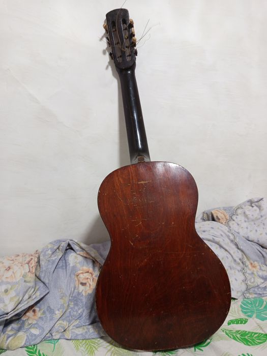 продам гитару ссср