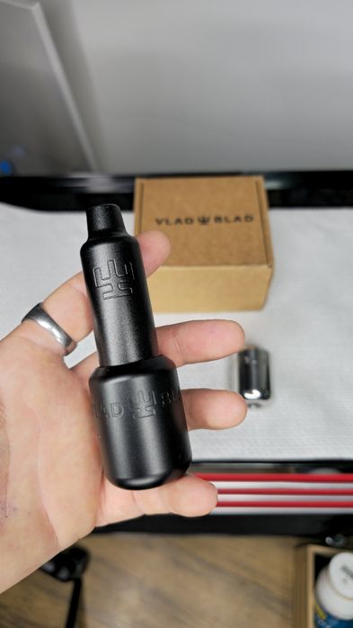 Vand aparat tatuat Vlad Blad Ultron 2 stroke 4mm
