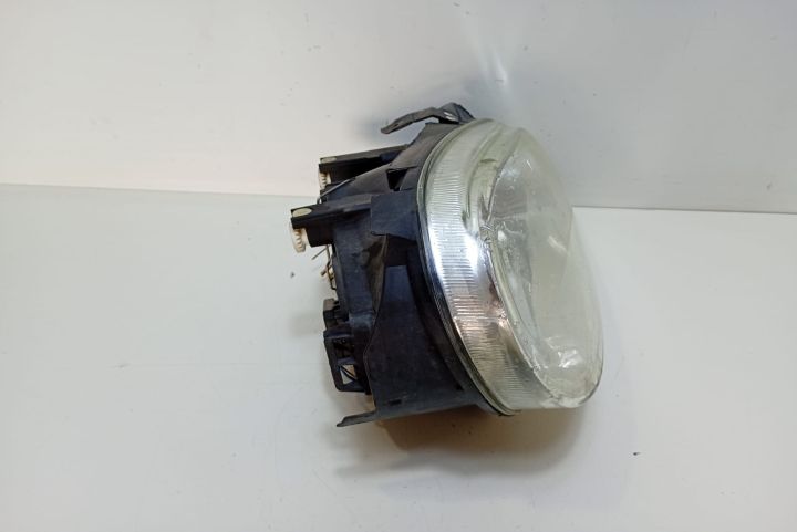 Far dreapta cu cleme rupte Volkswagen VW Golf a 4-a generatie