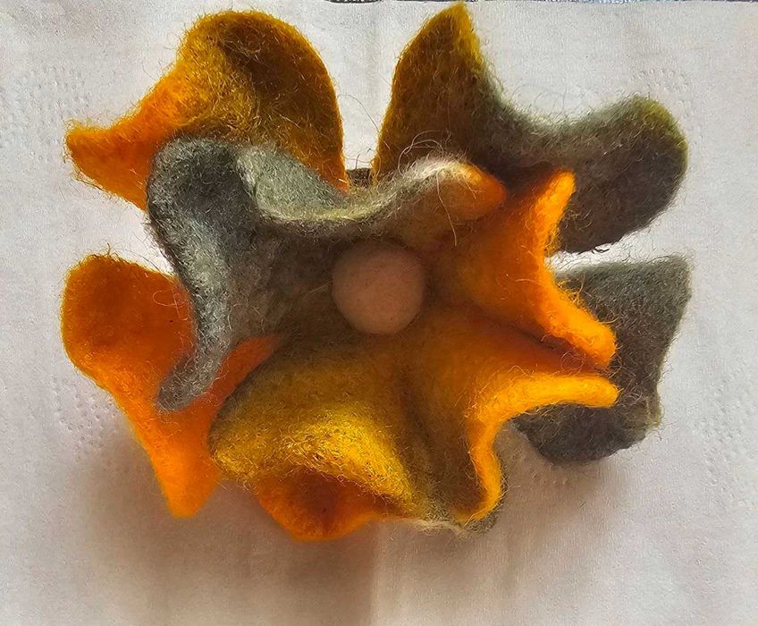 Украшения hand made.