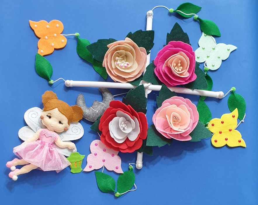 Ръчно изработени декорации от филц за детска стая