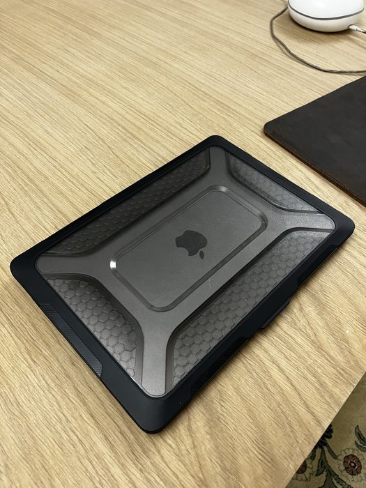 Macbook air m1 90% акк 256gb