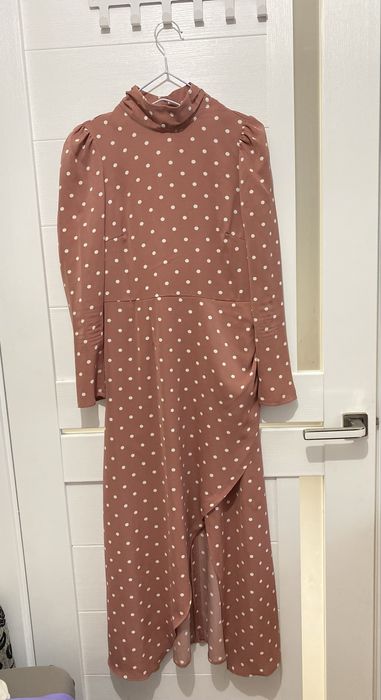 Продам платье 42р