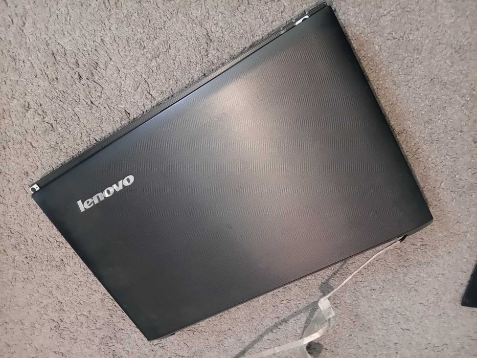 Lenovo B560 на части (БЕЗ МАТРИЦА) - 4GB RAM / 500GB HDD + Зарядно
