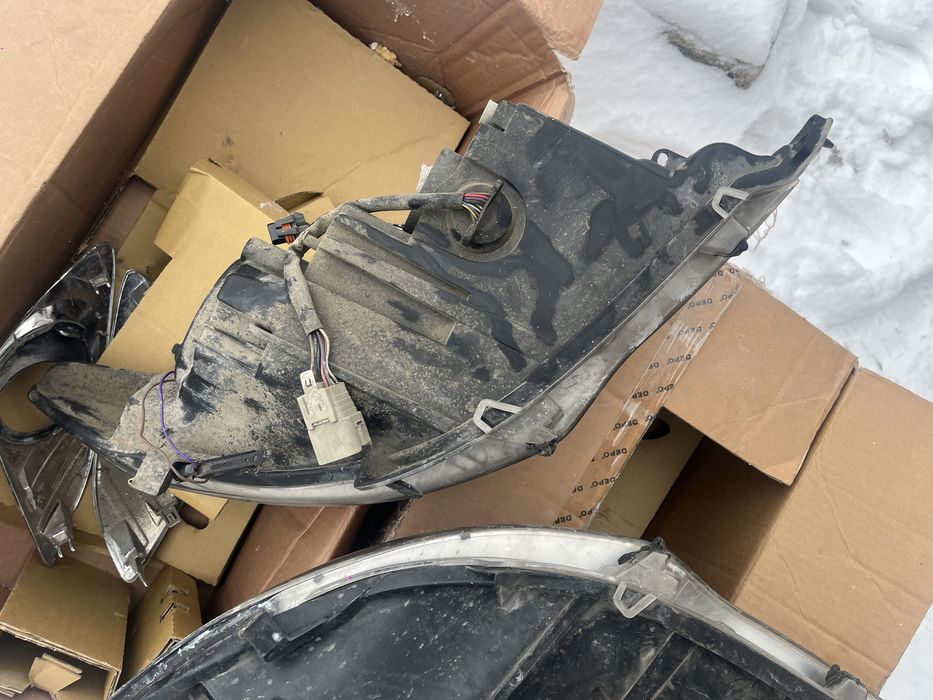 Продам фара камри 50