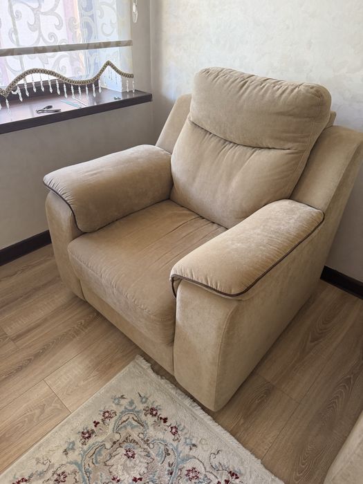 Продам диваны Белорусские