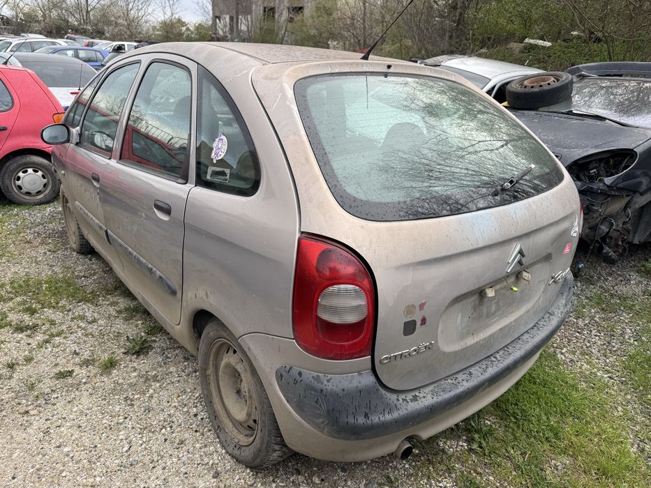 Citroen Xsara Picasso 2.0hdi 90hp 2002г На Части
