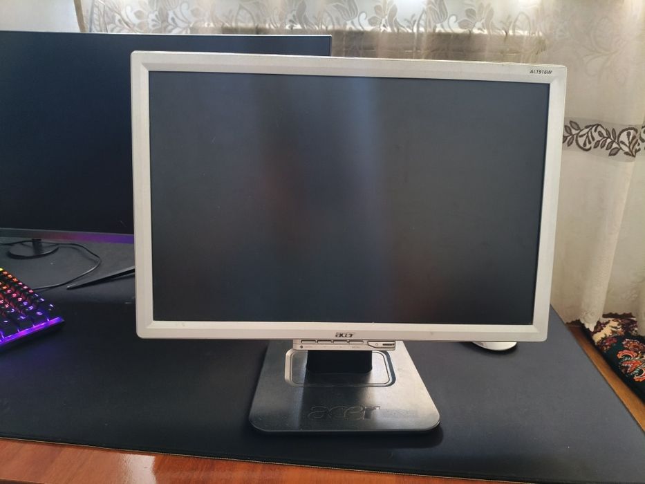 Artel 42" FHD, Panasonic городской, Acer 75Hz, DPower 450W