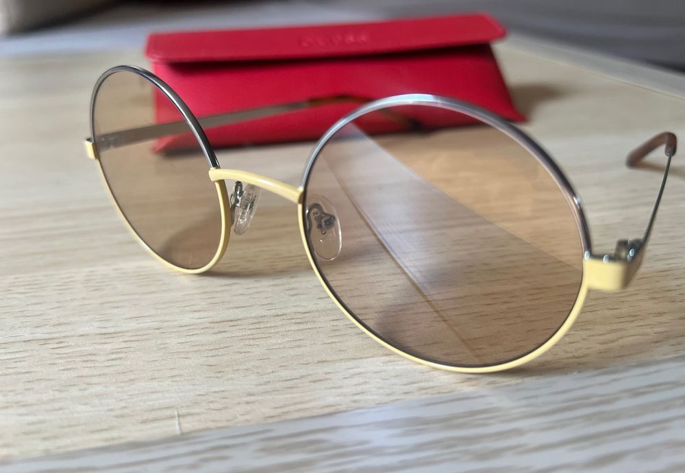 Слънчеви очила GUESS