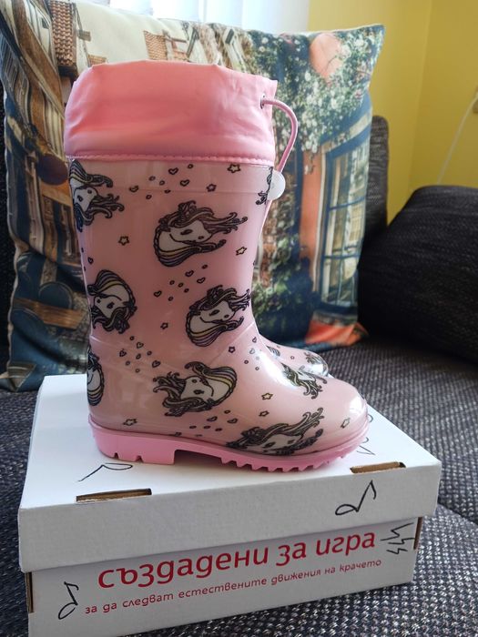 Маратонки Reebok и Гумени ботуши за момиче, номер 25