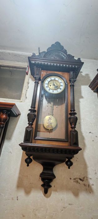 Ceas de perete antic
