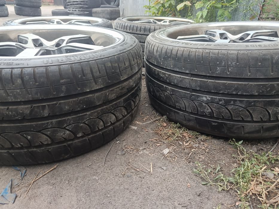БМВ на 19 разноширокие