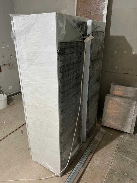 Холодильник и Морозильник встраиваемый