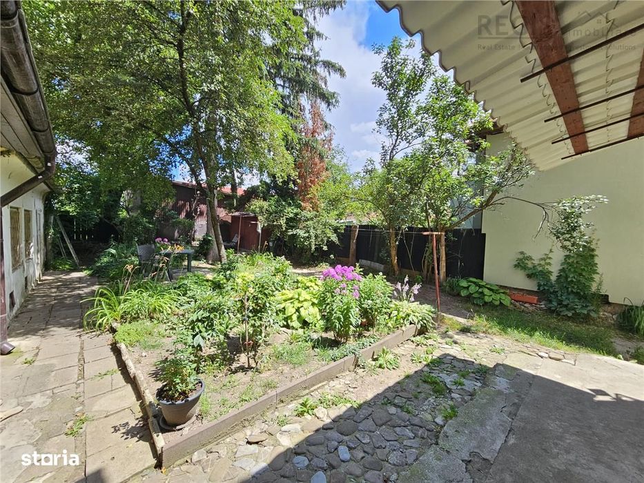 Investitie la cheie in zona centrala! 2 apartamente la casa, transform
