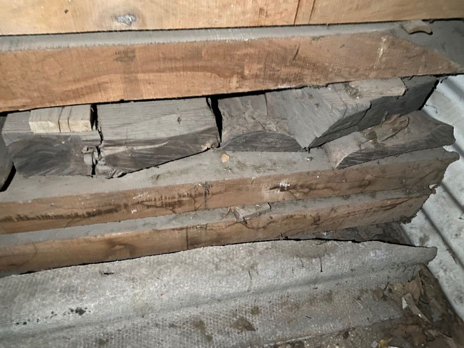 Дърво тик и орех