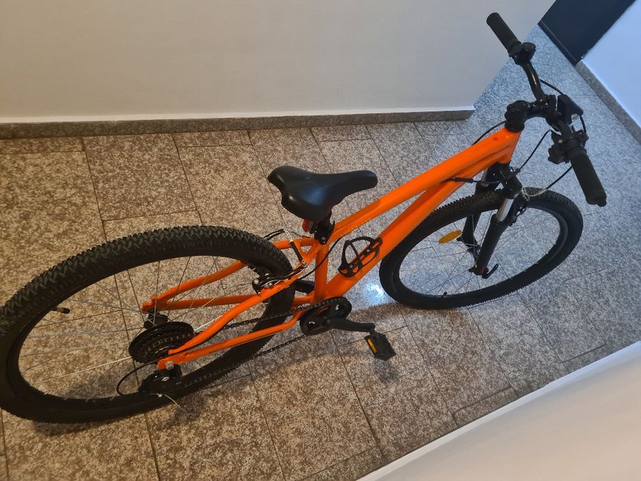 Vând Bicicleta ROCKRIDER 9 - 12 ani