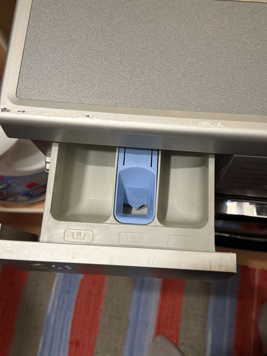 Срочно продам! Стиральная машина LG