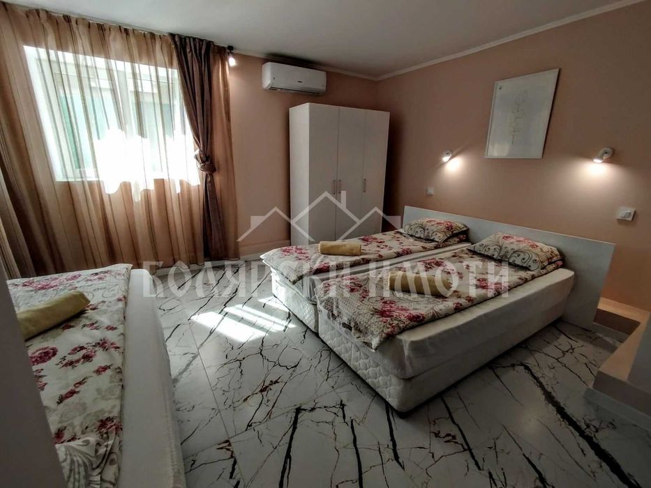 Уютен двустаен в Идеален Център