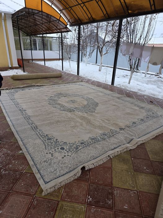 Әр түрлі б/у кілемдер /ковёр/