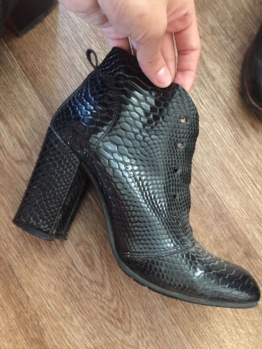 Продам ботильоны