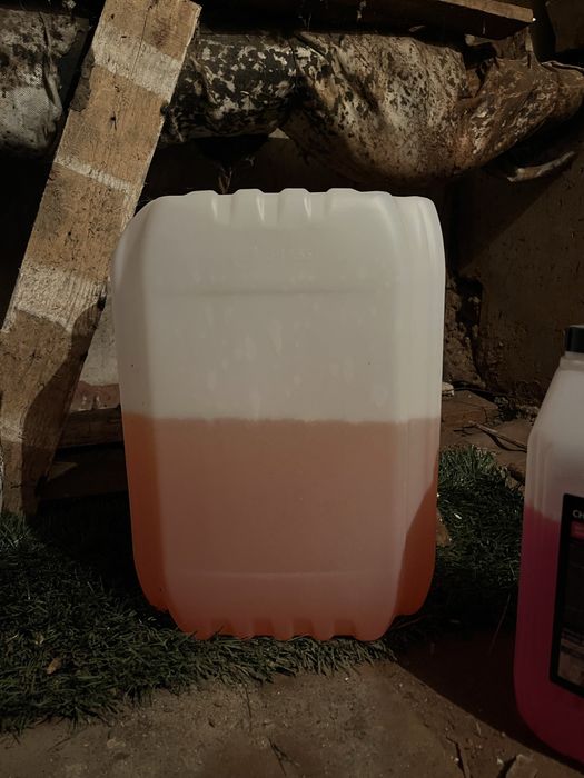 Продам химию и воск+ чернение резины