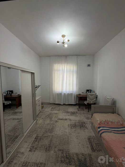 Uchastka Sotiladi Hovli