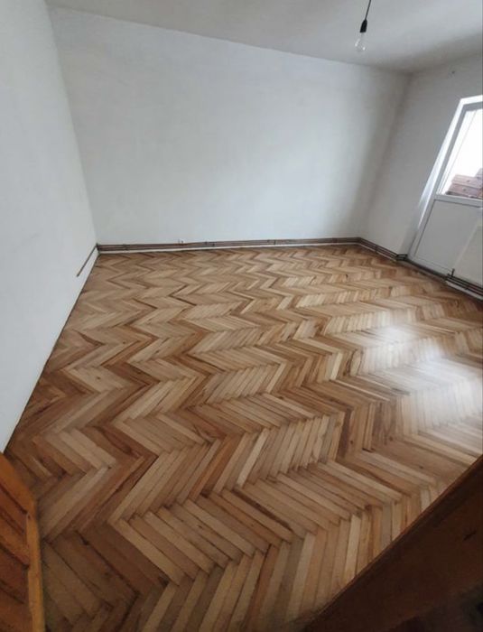 Raschetat parchet craiova