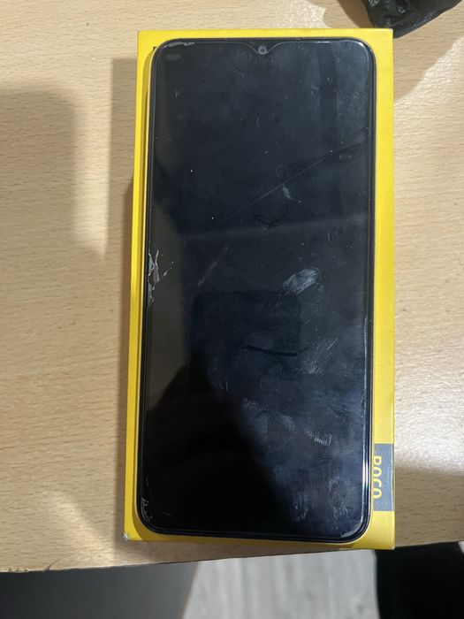 Телефон Poko M5 64