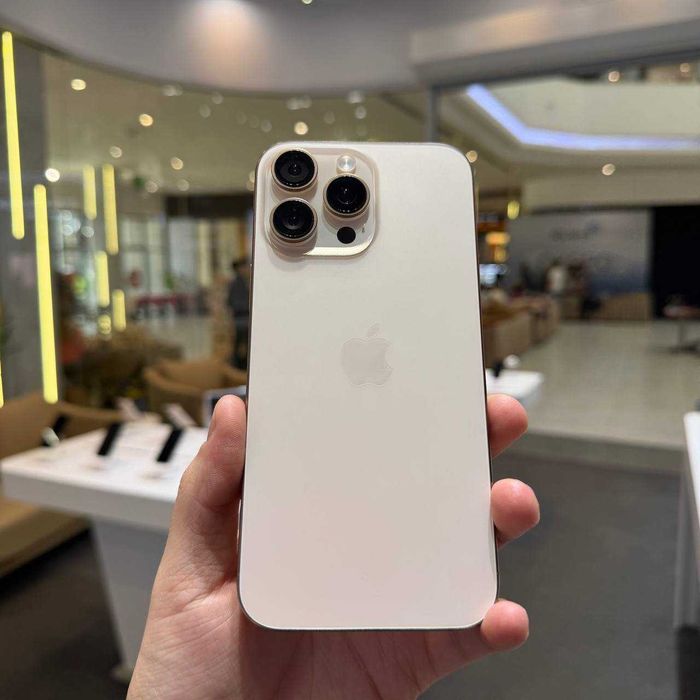 iPhone 16 Pro Max Desert Titanium 256 GB