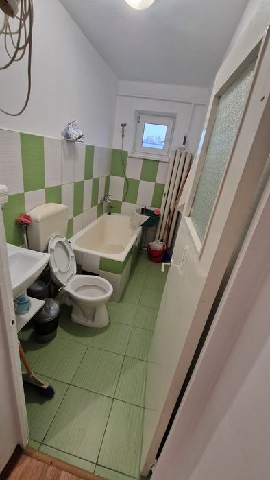 Închiriez apartament 2 camere mobilat