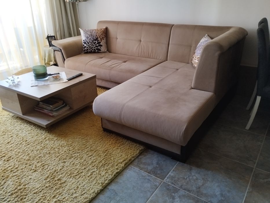 Ъглов диван, цвят светло  кафяв