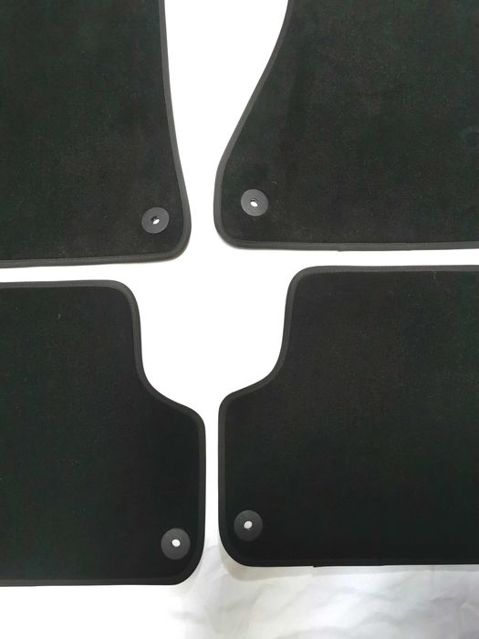 Covorase mocheta Premium Audi A4 B9 2015-2023