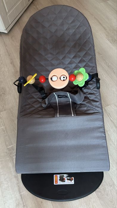 Шезлонг и ходунки