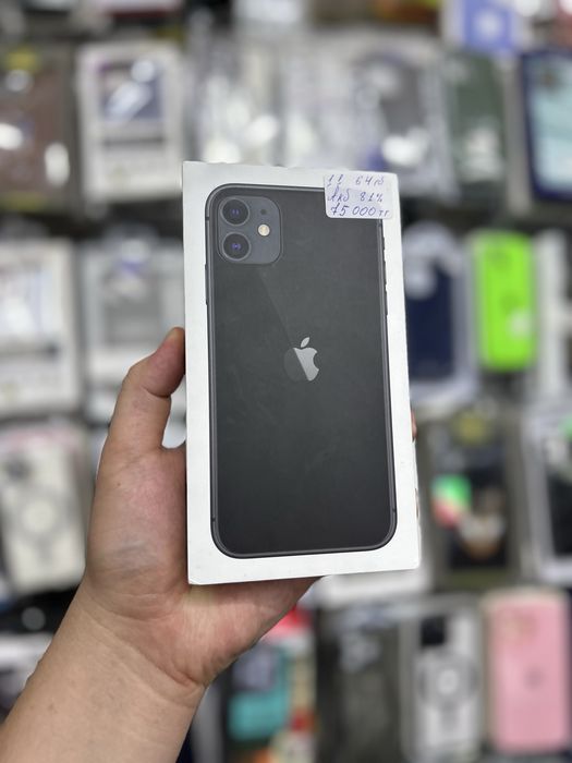 Айфон 11 разные