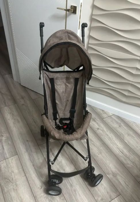 Коляска складная