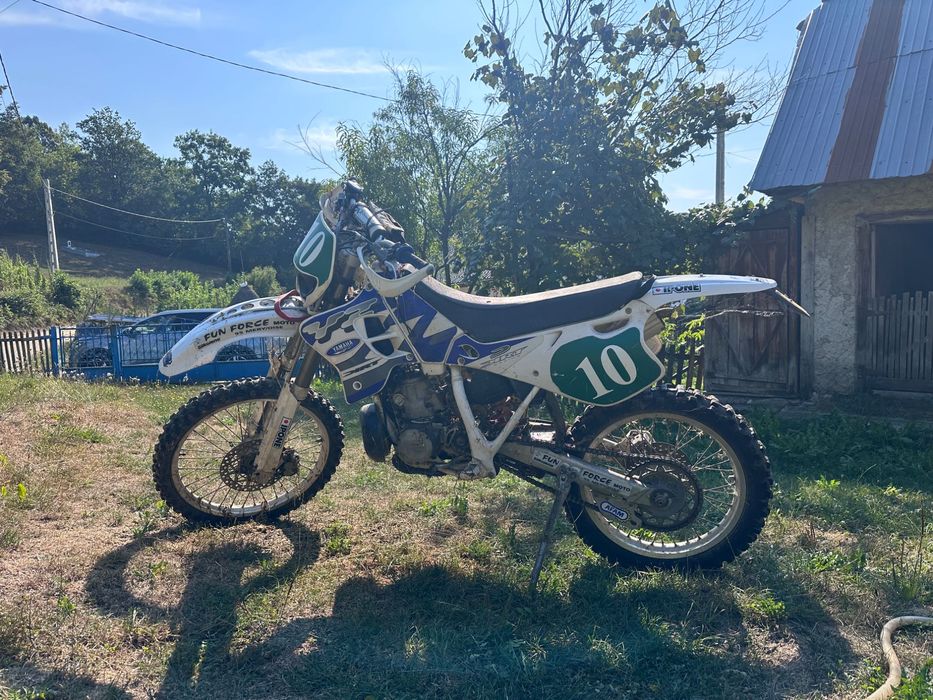 Motociclete Yamaha YZ și TTR