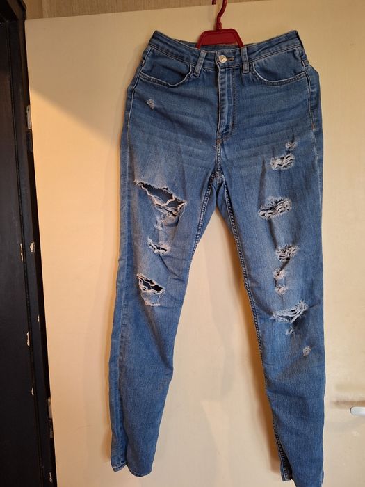 Дамски дънки и панталони