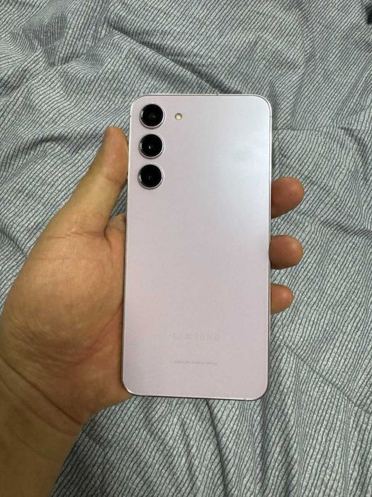 Samsung Galaxy S23+ на  256 гб