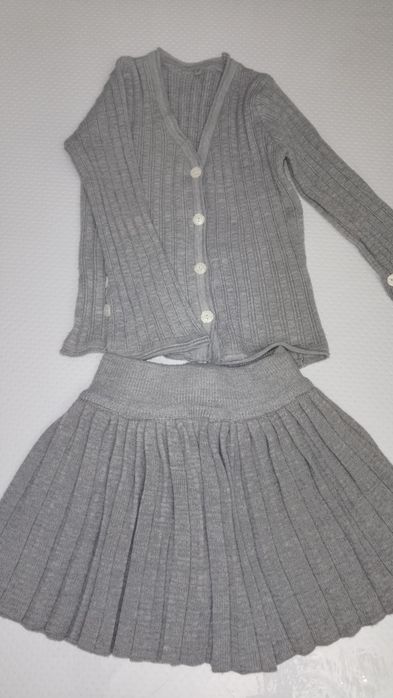 Кофта + юбка. Двойка для девушек