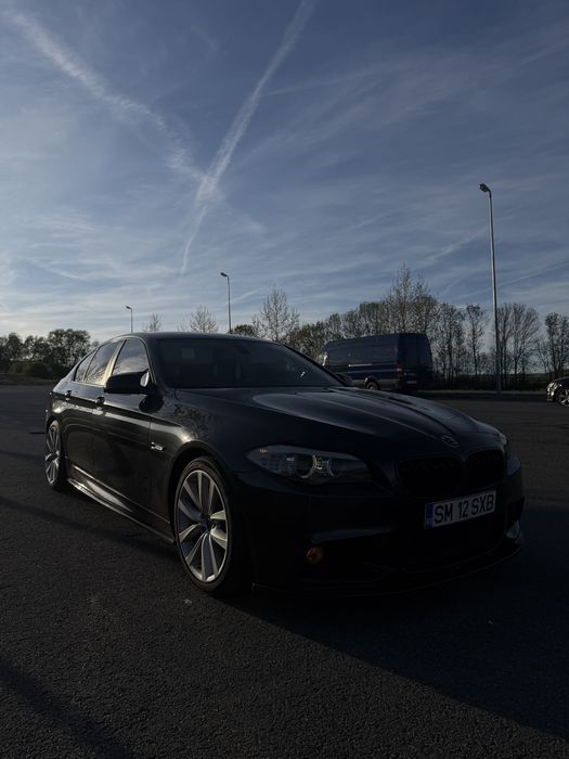 BMW 5 Series 2010 — imagine 4