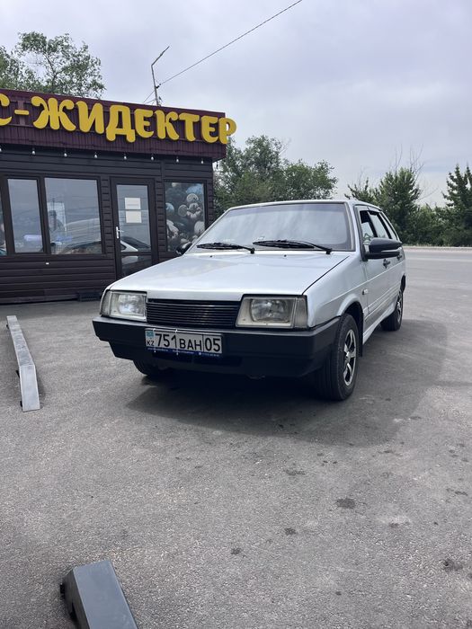 Продам ваз 2109. Мотор от ваз 2114