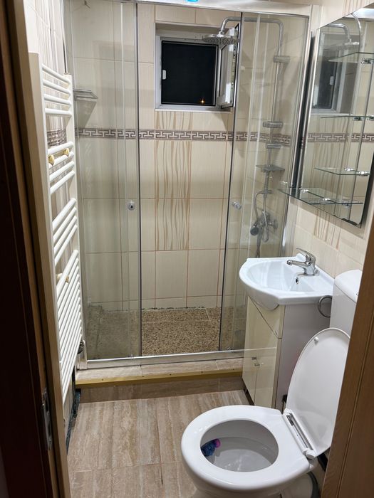 Apartament două camere de închiriat